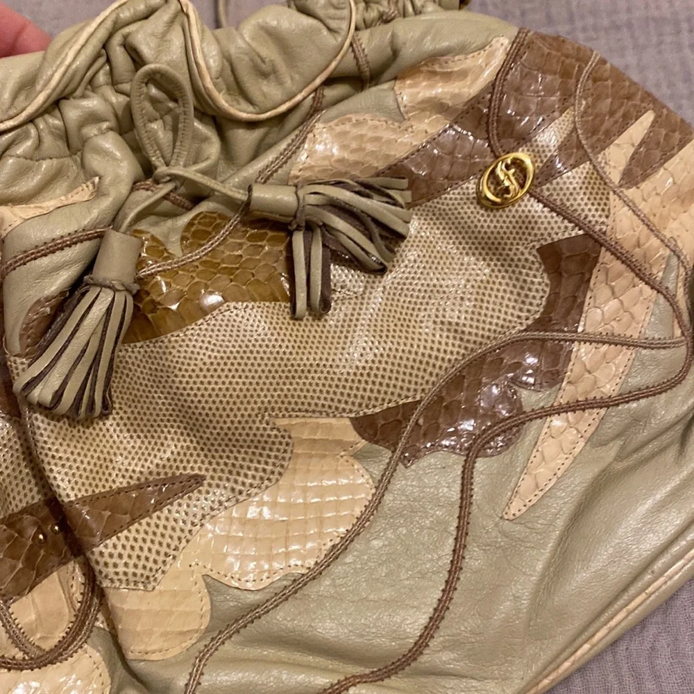 CARLO FIORI OF ITALY Stylish Vintage Beige and Brown Women's Bag